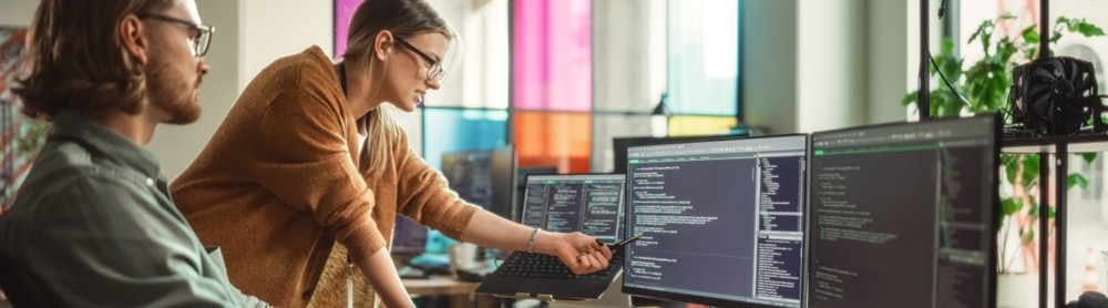 Two colleagues working