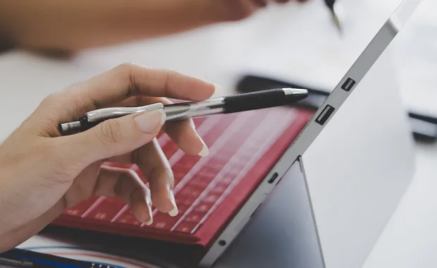 Helping Bell Canada transform their network with an enterprise geospatial data platform